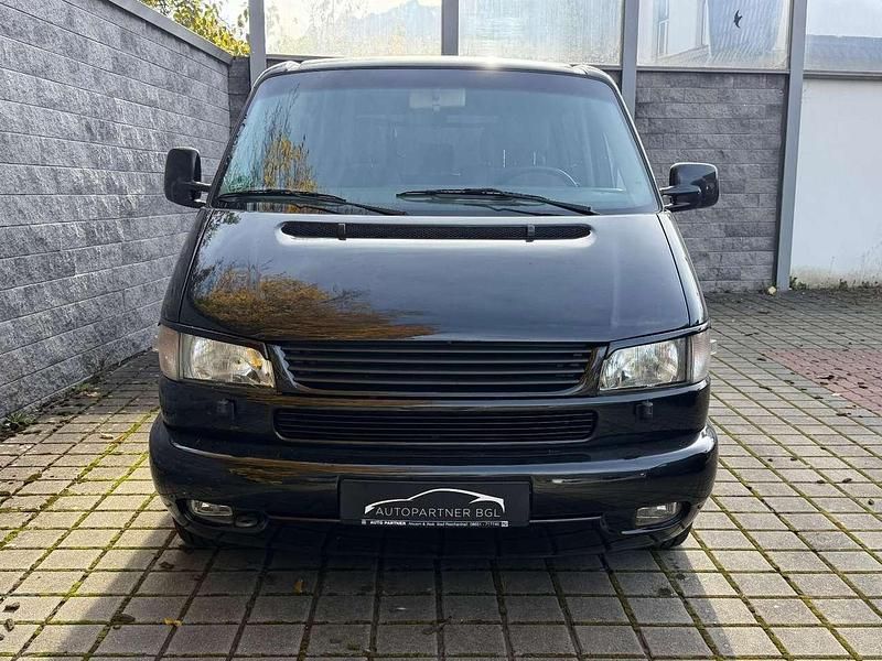 Second-hand VW T4 151 CP (111 kW) 2000 Negru Van