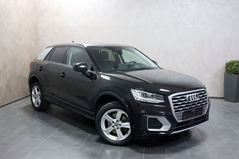 Gebraucht Audi Q2 Sport 150 PS (110 kW) 2017 Mythosschwarz SUV