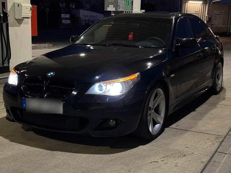 Schwarz Gebraucht 2010 BMW 525 M Sport Limousine | 7.500 € (Guter Preis) - Bild 1/4