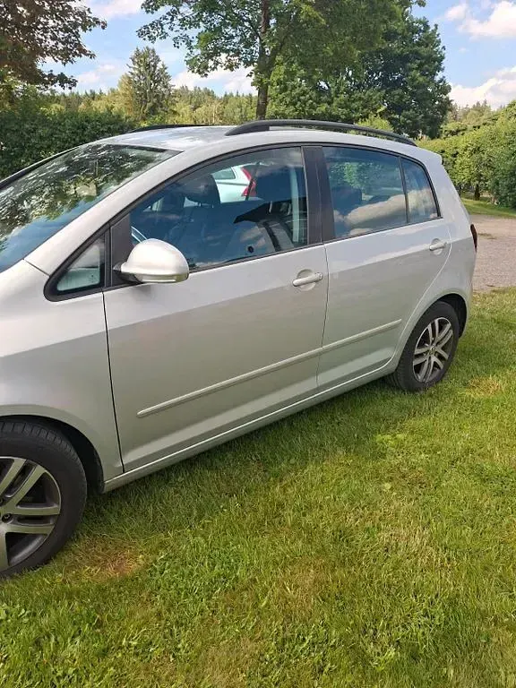 Gebraucht VW Golf Plus Cross Trendline 102 PS (75 kW) 2009 Grau Van / Kleinbus