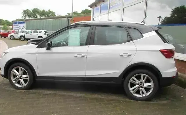 Gebraucht Seat Arona FR 116 PS (85 kW) 2021 Nevada weiss SUV