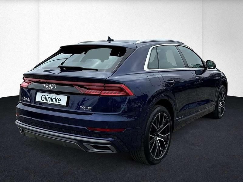 Gebraucht Audi Q8 S-Line 286 PS (210 kW) 2022 Navarrablau metallic SUV