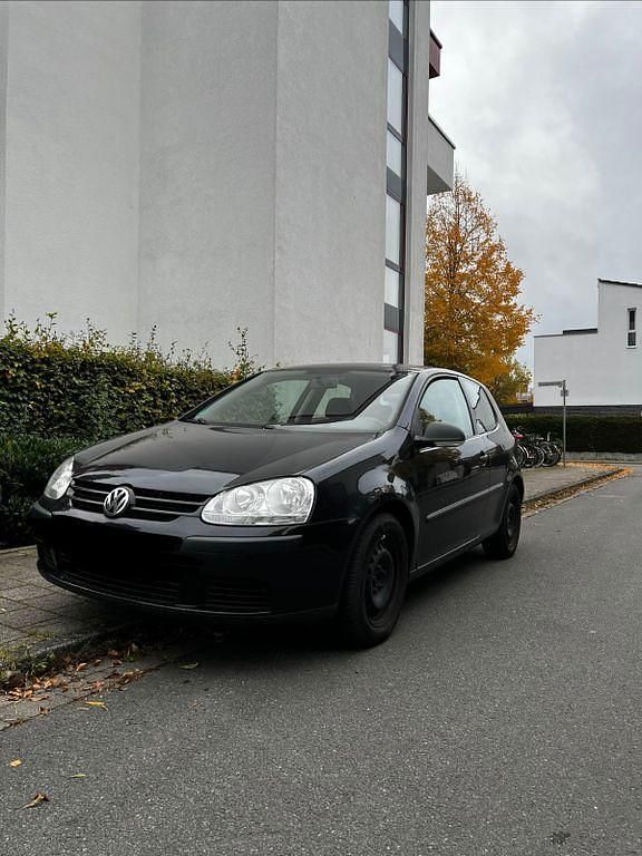 Schwarz Gebraucht 2008 VW Golf Trendline Limousine | 1.100 € (Superpreis) - Bild 1/4