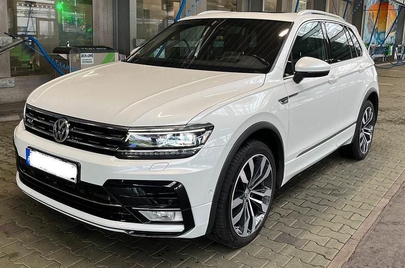 Weiß Gebraucht 2017 VW Tiguan R-line SUV | 23.500 € (Guter Preis) - Bild 1/4