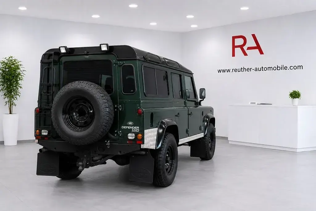 Gebraucht Land Rover Defender 122 PS (89 kW) 2003 Grün SUV
