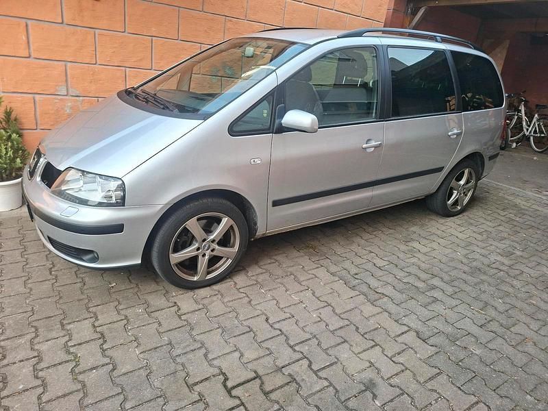 Gebraucht Seat Alhambra 150 PS (110 kW) 2005 Silber Van / Kleinbus