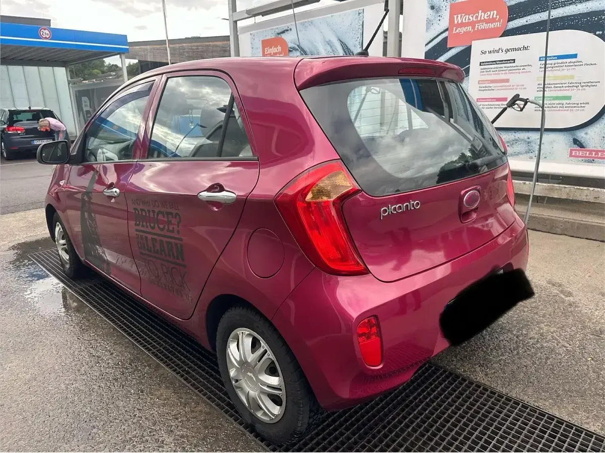 Gebraucht Kia Picanto 69 PS (50 kW) 2013 Violet Kleinwagen