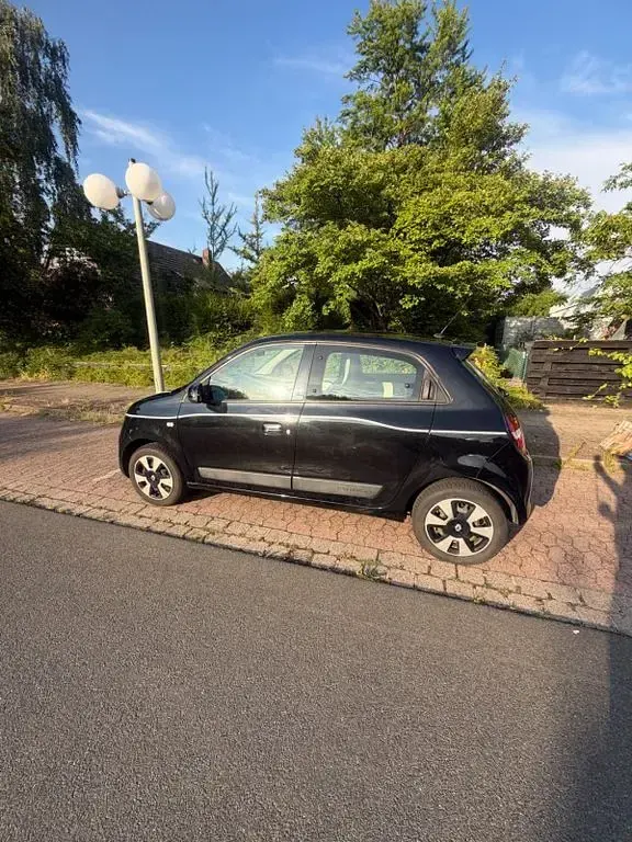 Gebraucht Renault Twingo LIMITED 69 PS (50 kW) 2018 Schwarz Kleinwagen