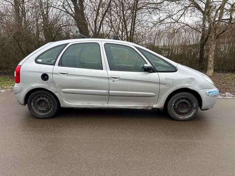 Gebraucht Citroën Xsara Picasso Comfort 109 PS (80 kW) 2006 Silber Van / Kleinbus