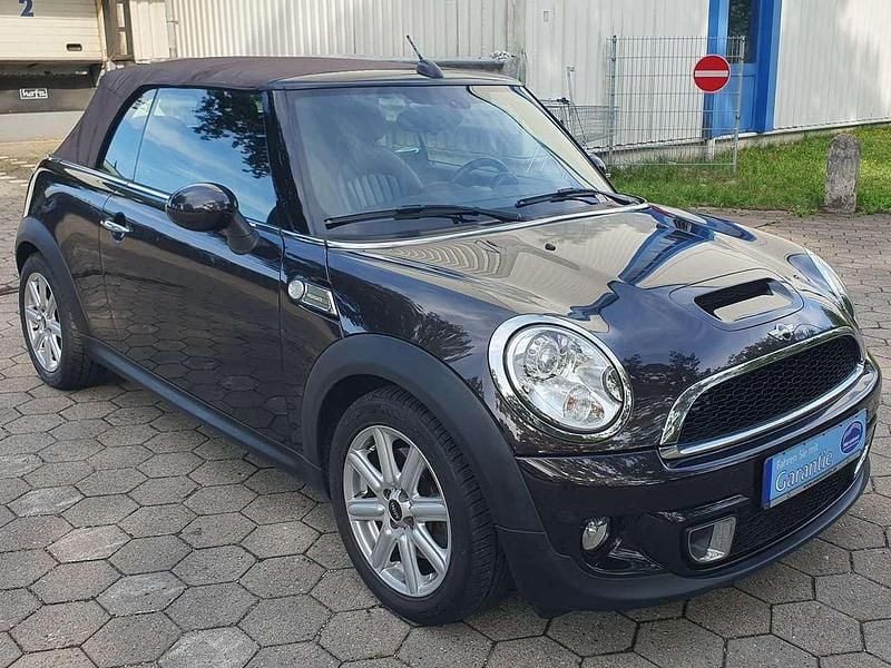 Gebraucht Mini Cooper S Cabriolet 184 PS (135 kW) 2013 Iced chocolate Cabrio