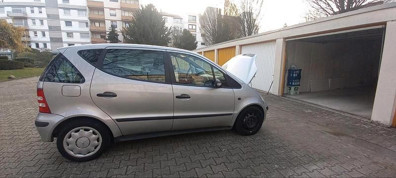Gebraucht Mercedes A140 85 PS (62 kW) 2004 Silber Kleinwagen