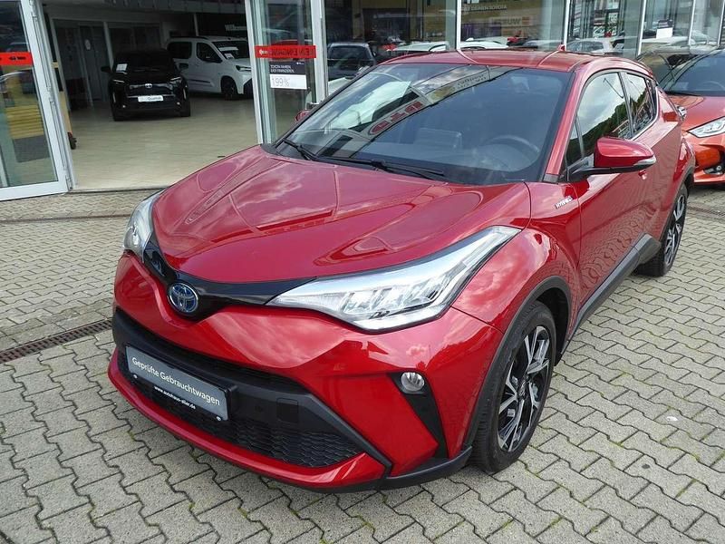 Karminarot Gebraucht 2022 Toyota C-HR Team SUV | 25.990 € - Bild 1/4
