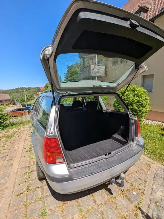 Gebraucht VW Golf IV Basis 105 PS (77 kW) 2002 Silber Kombi