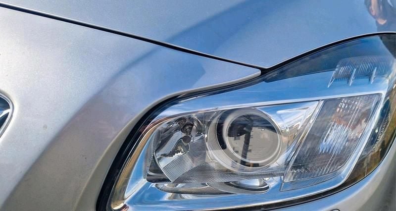 Gebraucht Opel Insignia 160 PS (117 kW) 2010 Silber Kombi