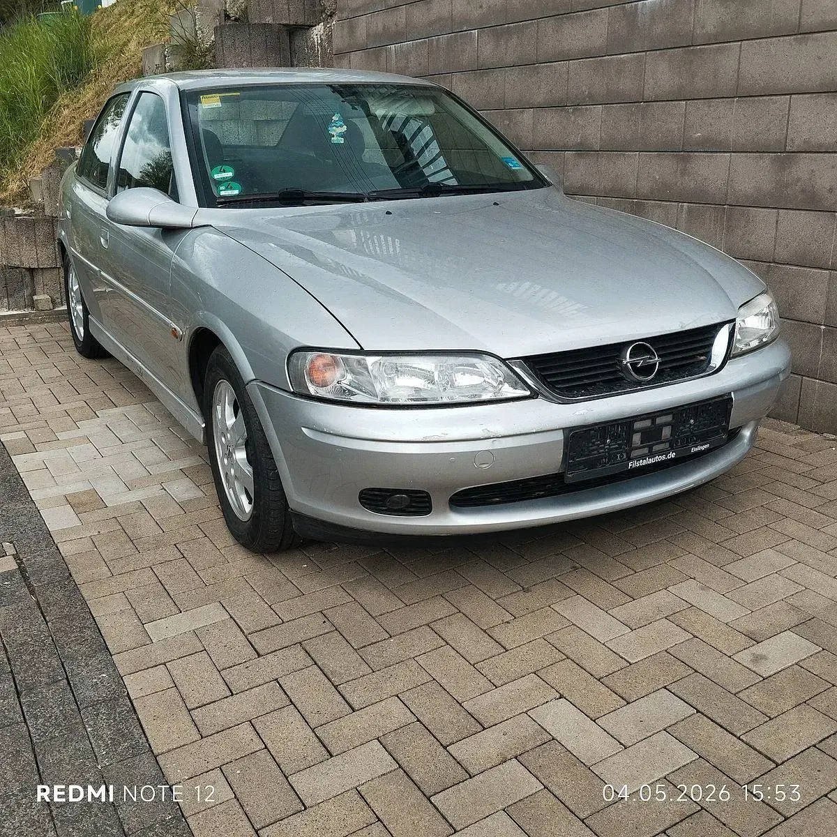 Usata Opel Vectra 101 CV (74 kW) 2002 Argento Berlina
