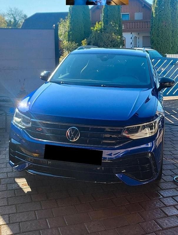 Blau Gebraucht 2021 VW Tiguan R SUV | 39.500 € (Fairer Preis) - Bild 1/4