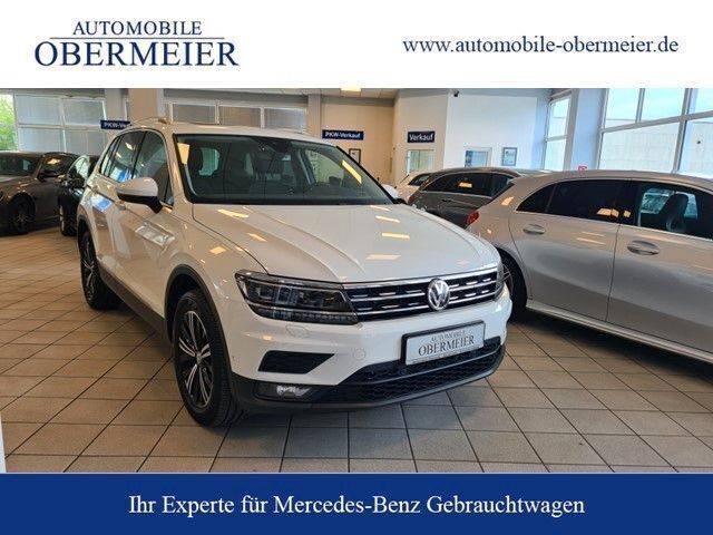 Weiß (pure white) Gebraucht 2018 VW Tiguan SUV | 25.950 € (Superpreis) - Bild 1/4