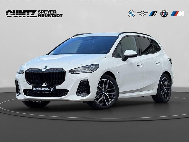 Gebraucht BMW 220 Active Tourer Performance 170 PS (125 kW) 2025 Weiß Van / Kleinbus