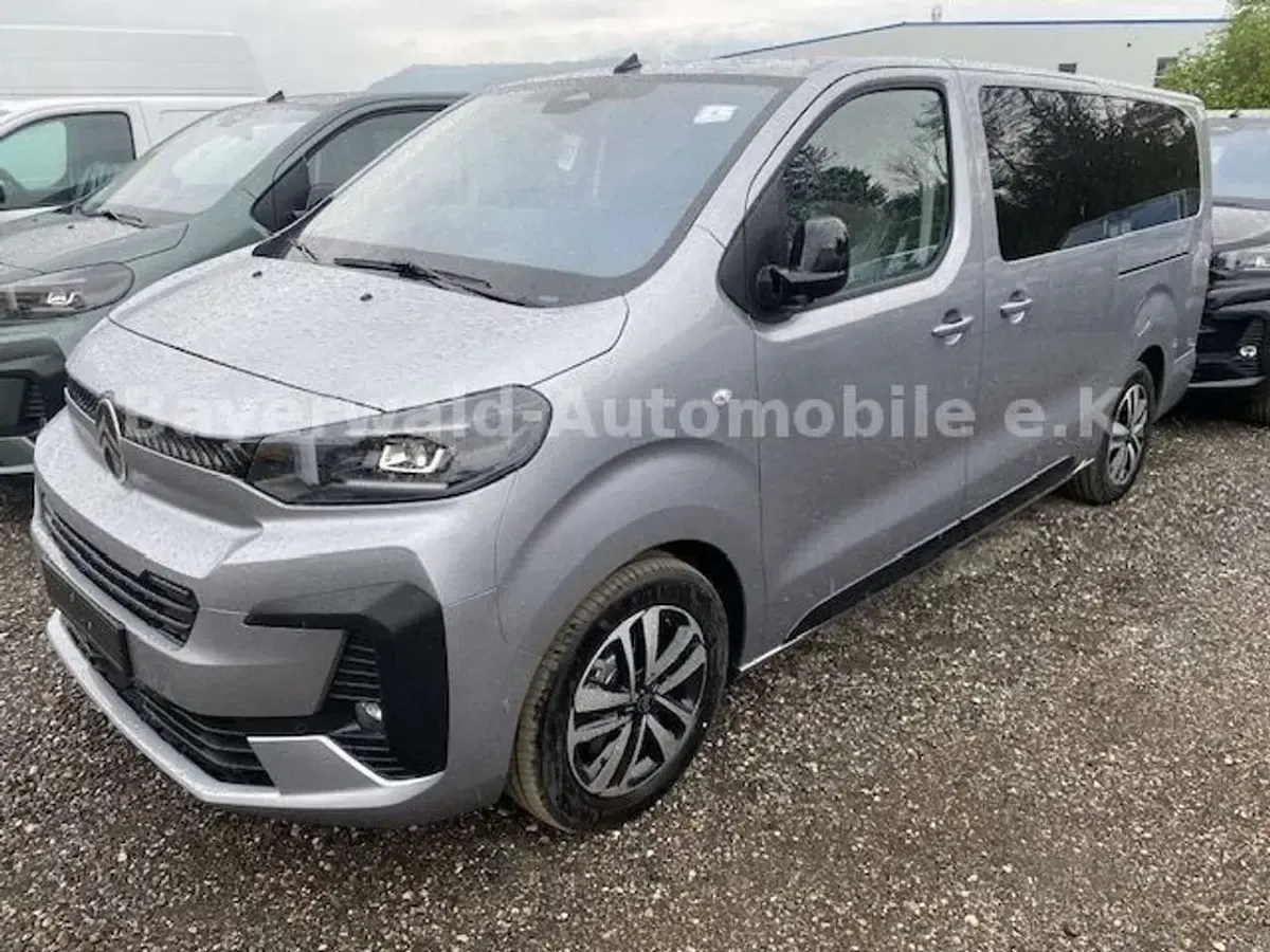Neu Citroën Spacetourer 179 PS (131 kW) 2026 Grau schwarz gün weiß diverse Van / Kleinbus