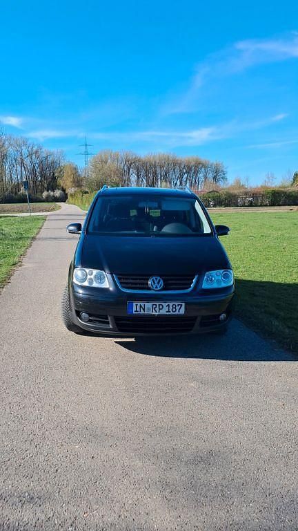 Gebraucht VW Touran Highline 140 PS (102 kW) 2005 Schwarz Van / Kleinbus