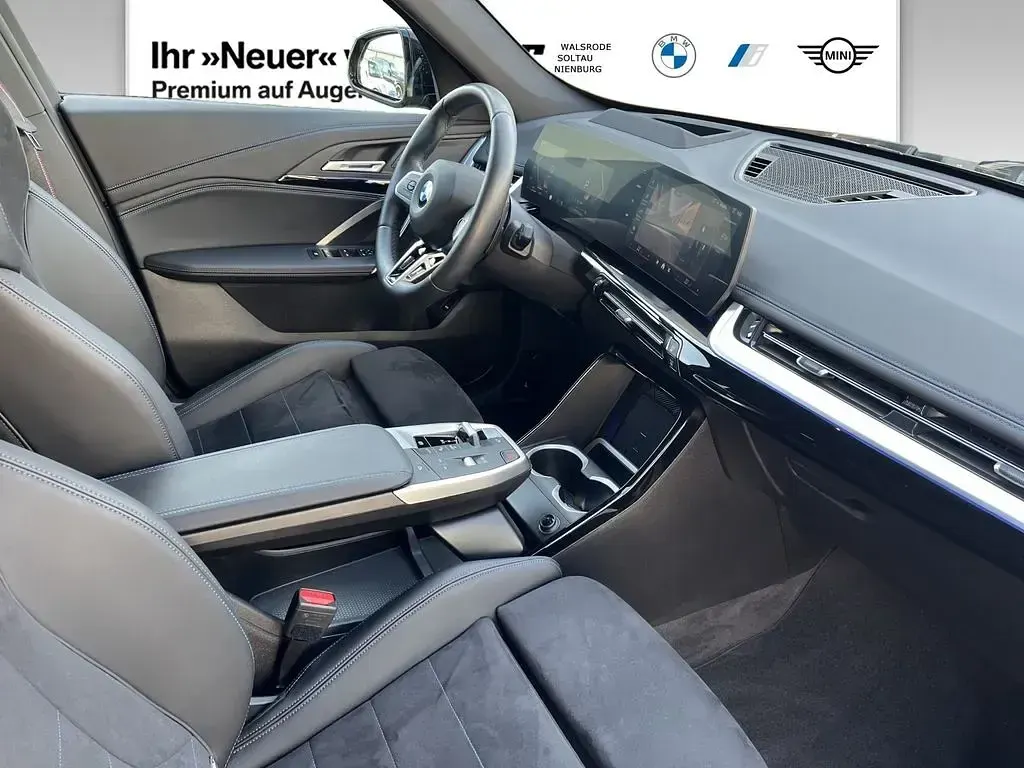 Gebraucht BMW X1 M Sport 211 PS (155 kW) 2025 Saphirschwarz SUV