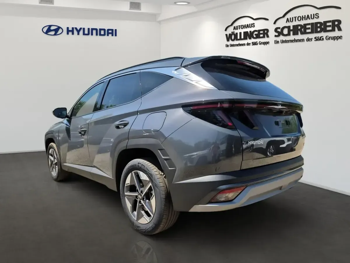 Neu Hyundai Tucson Trend 239 PS (175 kW) 2026 Grau SUV