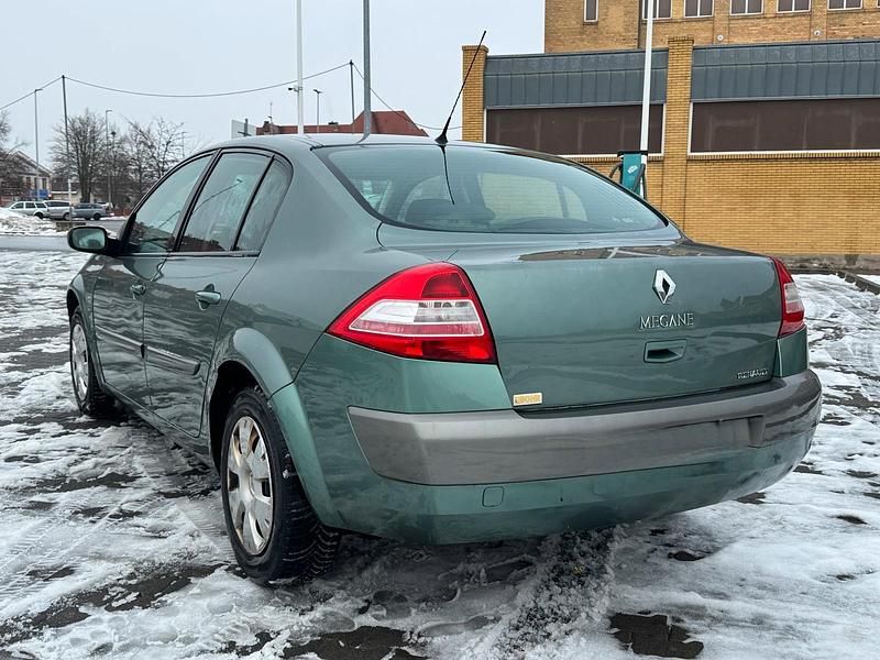 Gebraucht 2006 Renault Mégane II Limousine | 880 € (Superpreis) - Bild 1/4