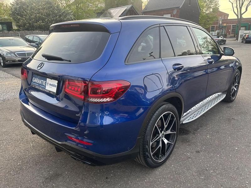 Gebraucht Mercedes GLC200 AMG line 197 PS (144 kW) 2019 Blau SUV