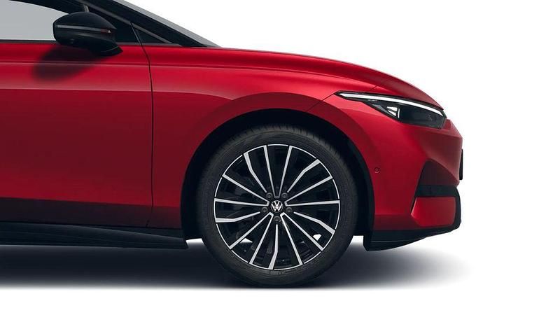 Gebraucht VW ID.7 Pro 210 kW (286 PS) 2026 Rot Kombi