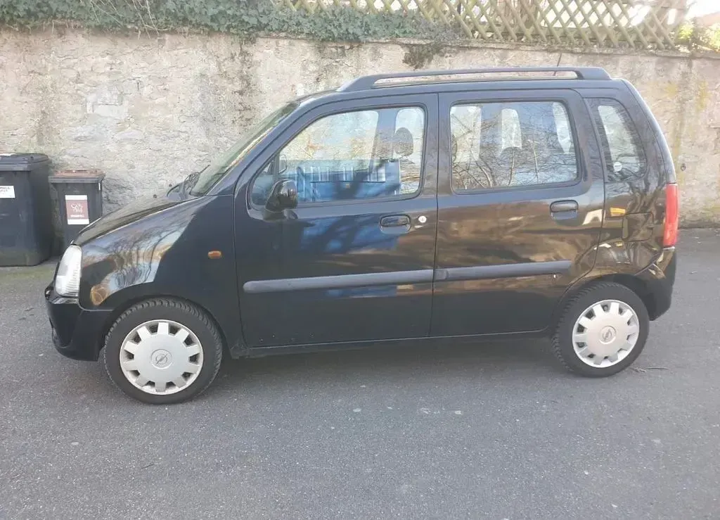 Gebraucht Opel Agila 80 PS (58 kW) 2007 Schwarz Limousine