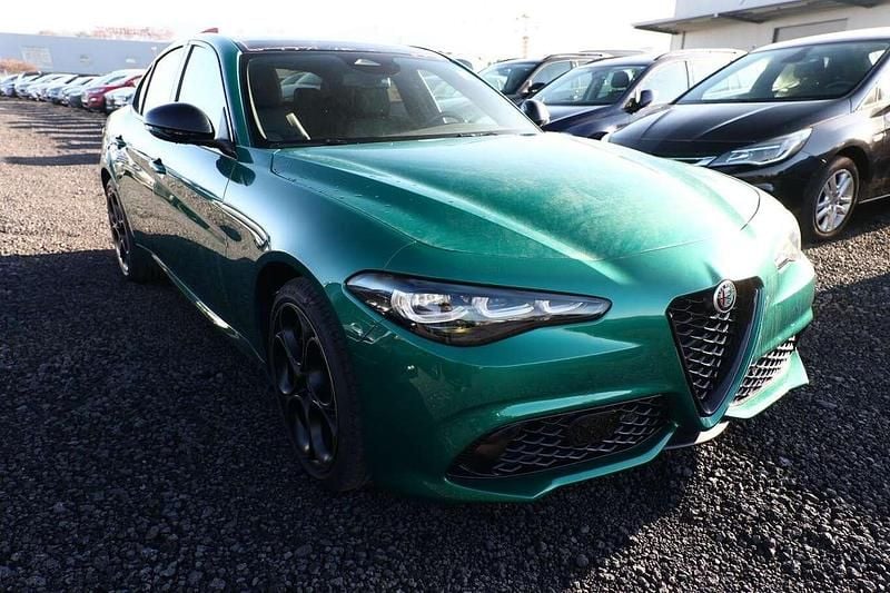 Verde montreal Neu 2025 Alfa Romeo Giulia Limousine | 48.130 € (Superpreis) - Bild 1/4
