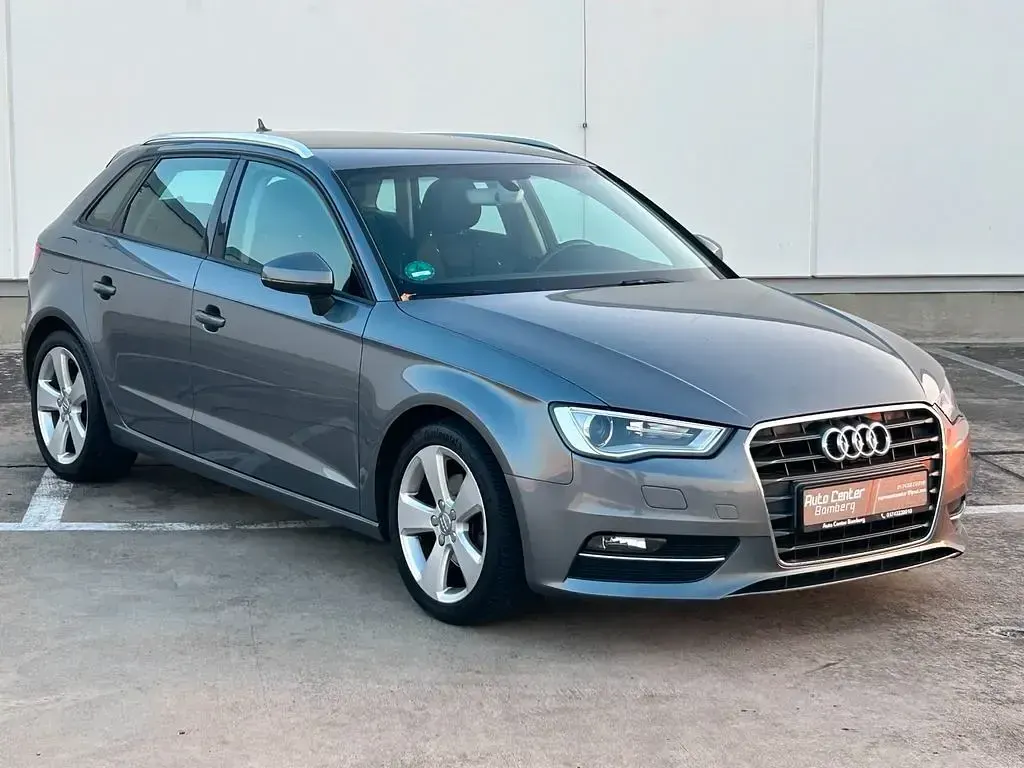 Gebraucht Audi A3 Ambition 150 PS (110 kW) 2015 Grau Limousine