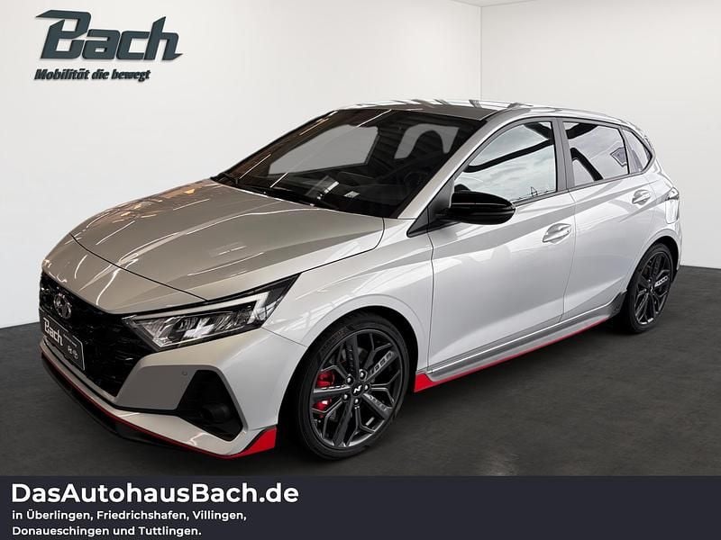 Sleek silver Gebraucht 2023 Hyundai i20 N Performance Kleinwagen | 25.720 € (Fairer Preis) - Bild 1/4