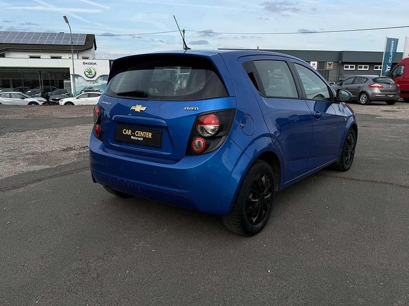 Używany Chevrolet Aveo LT 101 KM (74 kW) 2012 Niebieski Hatchback