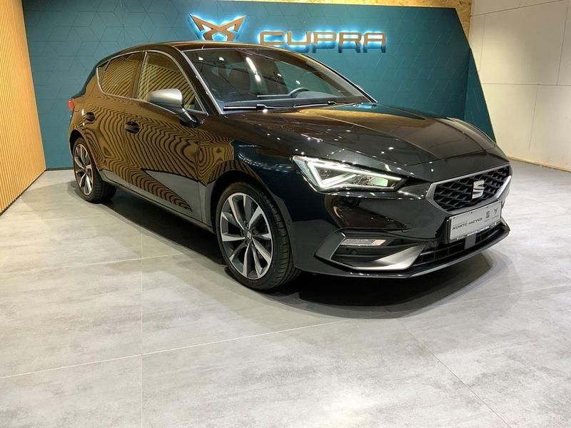 Gebraucht Seat Leon FR 204 PS (150 kW) 2020 Schwarz Limousine