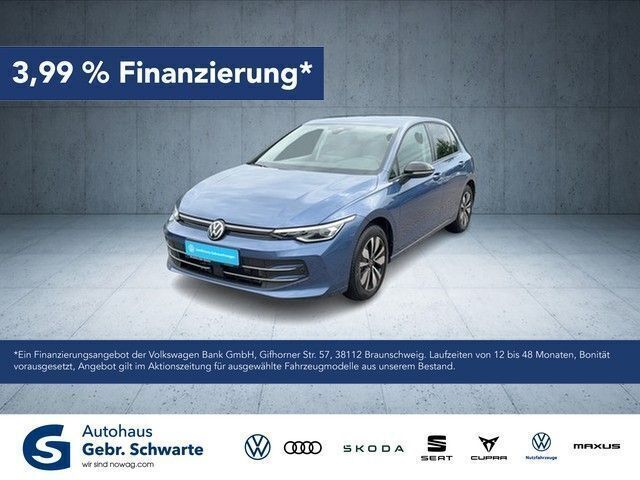 Blau Gebraucht 2024 VW Golf VIII Goal Limousine | 31.590 € (Superpreis) - Bild 1/4