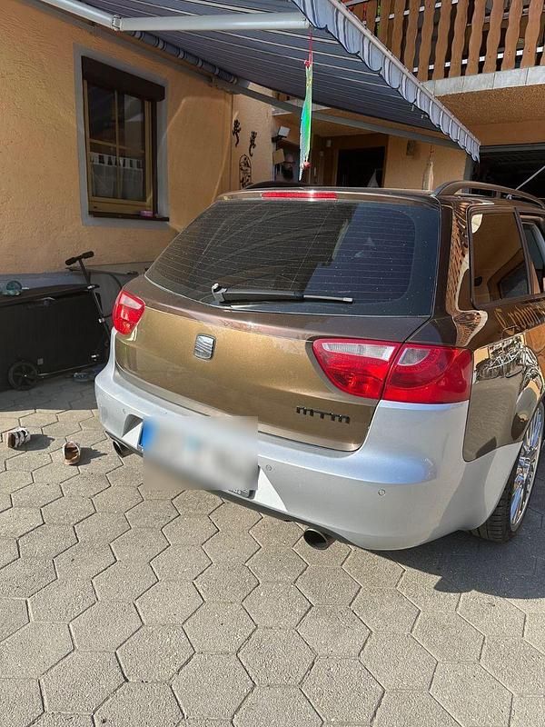 Gebraucht Seat Exeo 120 PS (88 kW) 2011 Braun Kombi