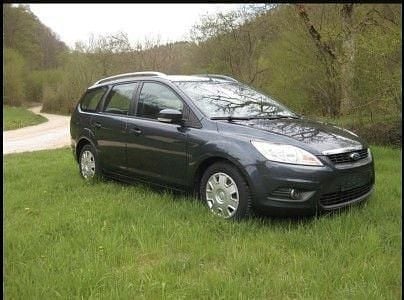 Usata Ford Focus 109 CV (80 kW) 2010 Argento Berlina
