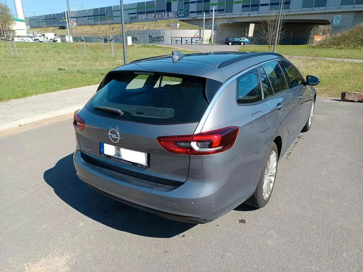 Gebraucht Opel Insignia 170 PS (125 kW) 2018 Grau Kombi
