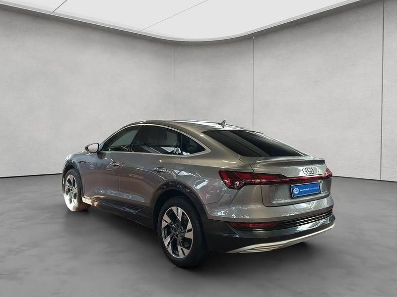Gebraucht Audi e-tron Sportback Advanced 300 kW (408 PS) 2022 Taifungrau metallic SUV