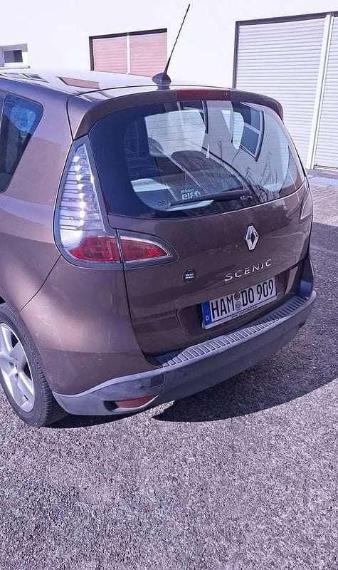 Gebraucht Renault Mégane Dynamique 110 PS (80 kW) 2013 Limousine