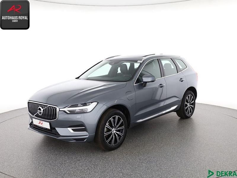 Grau (metallic) Gebraucht 2021 Volvo XC60 SUV | 35.840 € (Superpreis) - Bild 1/4