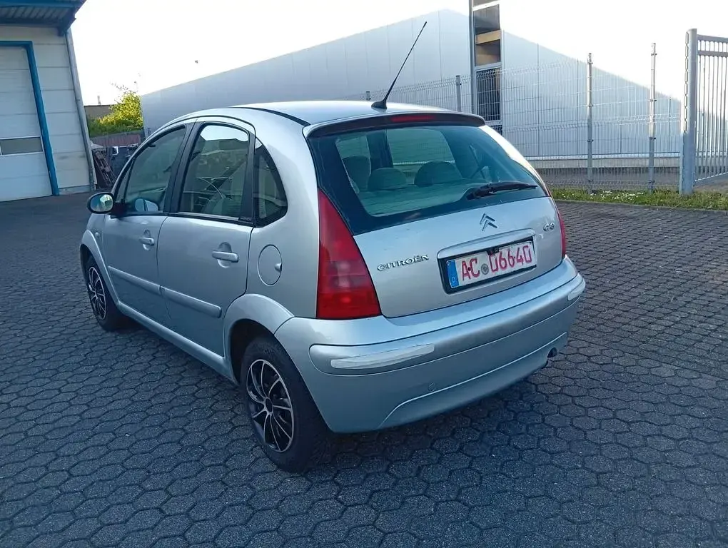 Usata Citroën C3 73 CV (53 kW) 2003 Grigio