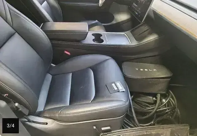 Gebraucht Tesla Model Y 378 kW (514 PS) 2022 Weiß SUV
