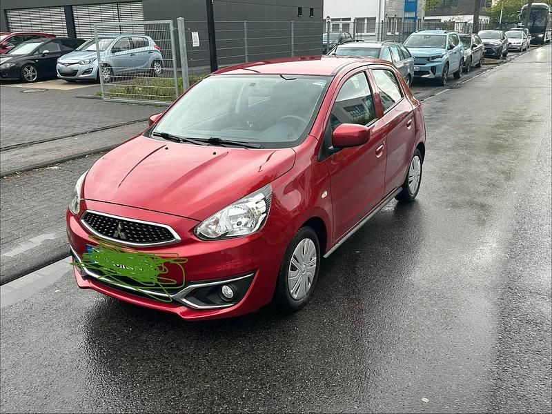 Gebraucht Mitsubishi Space Star 71 PS (52 kW) 2019 Rot Kleinwagen