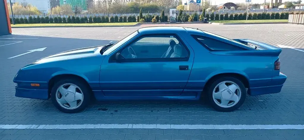 Gebraucht Chrysler Daytona Shelby 177 PS (130 kW) 1989 Blau Coupé
