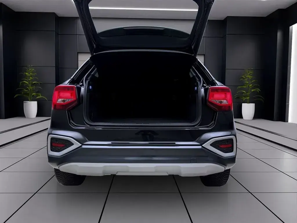 Usata Audi Q2 Advanced 150 CV (110 kW) 2025 Nero SUV