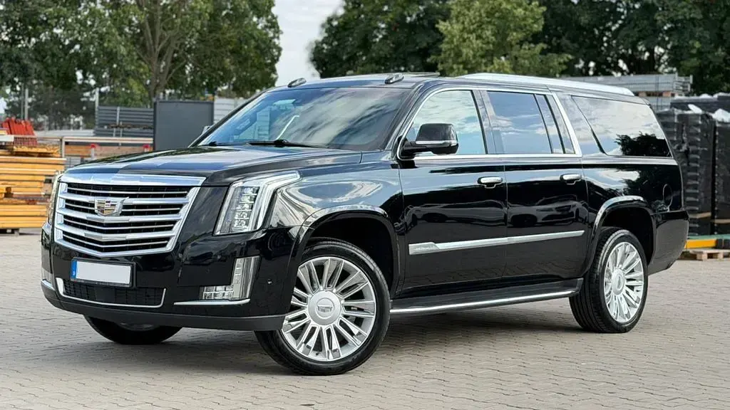 Gebraucht Cadillac Escalade 426 PS (313 kW) 2018 Schwarz SUV