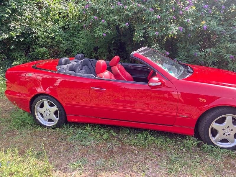Rot Gebraucht 2001 Mercedes CLK230 Elegance Cabrio | 7.000 € (Fairer Preis) - Bild 1/4