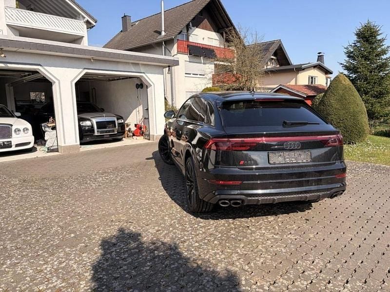 Gebraucht Audi SQ8 507 PS (372 kW) 2025 Schwarz SUV